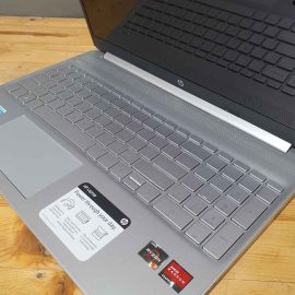 HP Laptop 15-ef